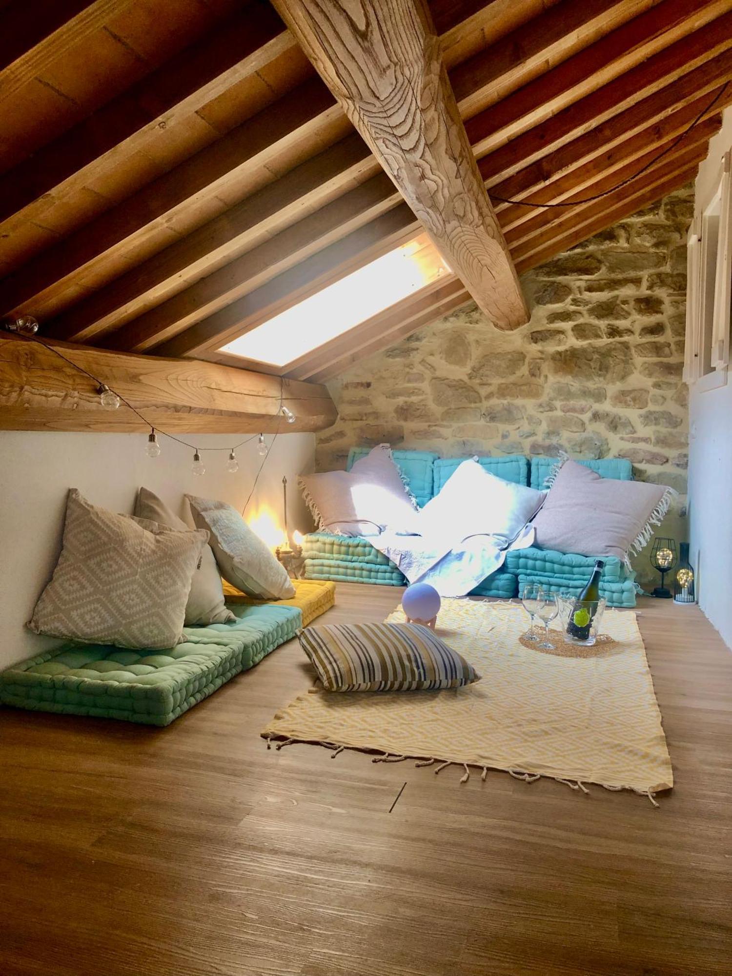 Bio Agriturismo Alba Etrusca Di Cortona - Organic Farmhouse- Appartamento Lavanda-Appartamento Rosmarino - Vasca Idromassaggio Esterna Poggioni Εξωτερικό φωτογραφία